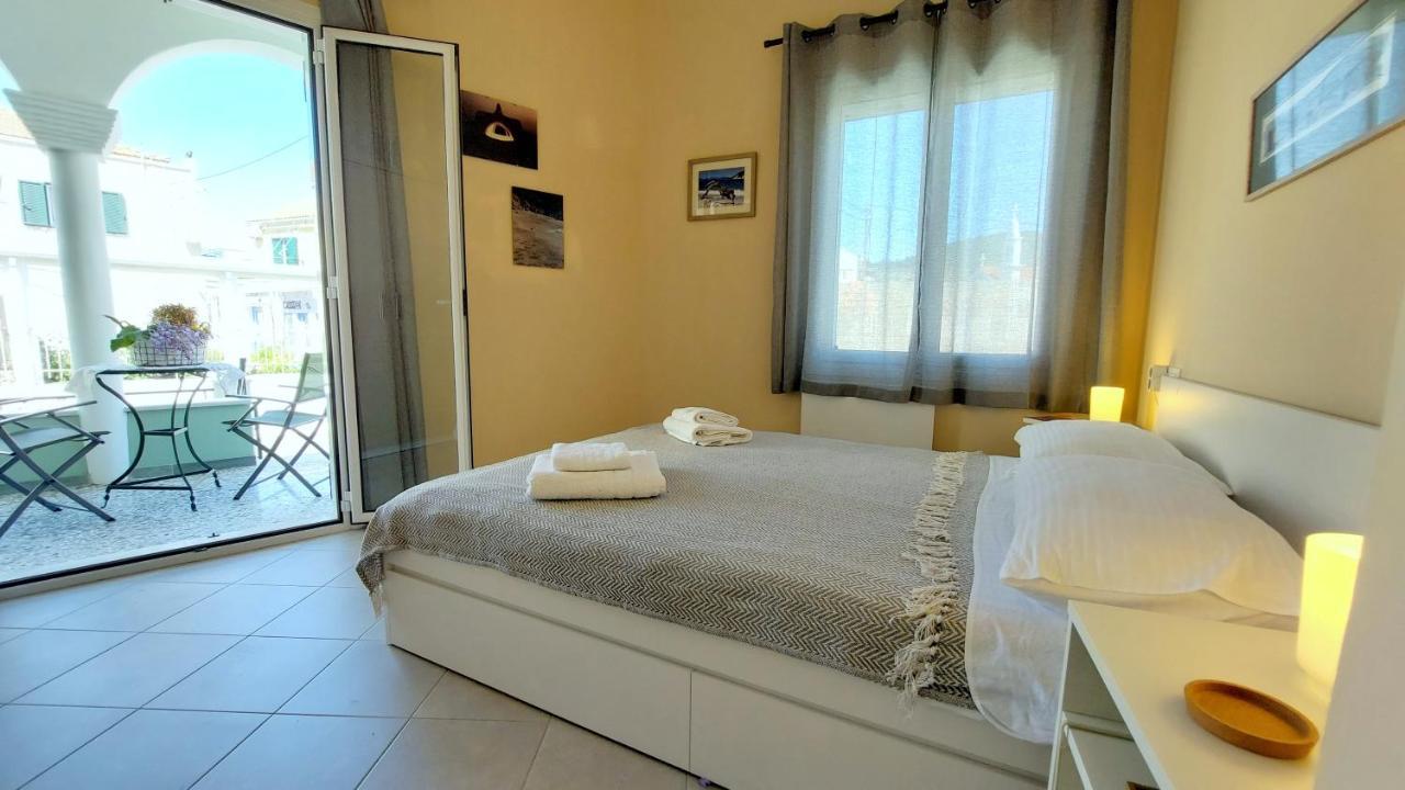 Epameinondas Luxury House Vathy  Buitenkant foto